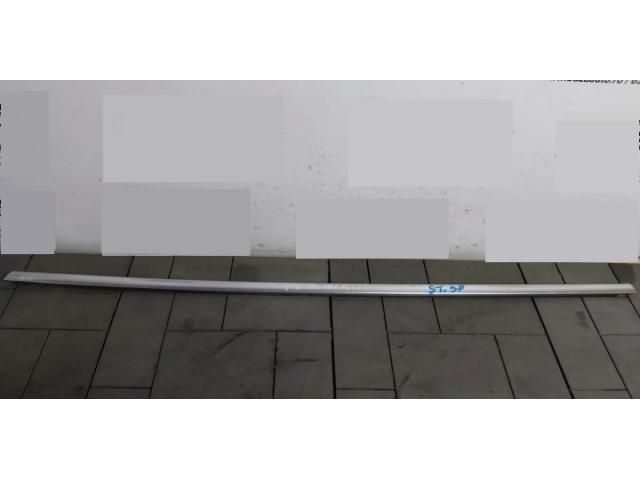 bontott BMW X4 Bal hátsó Vízlehúzó Gumicsík