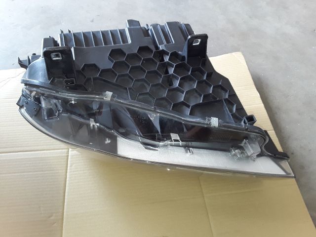 bontott BMW X4 Bal Ledes Fényszóró