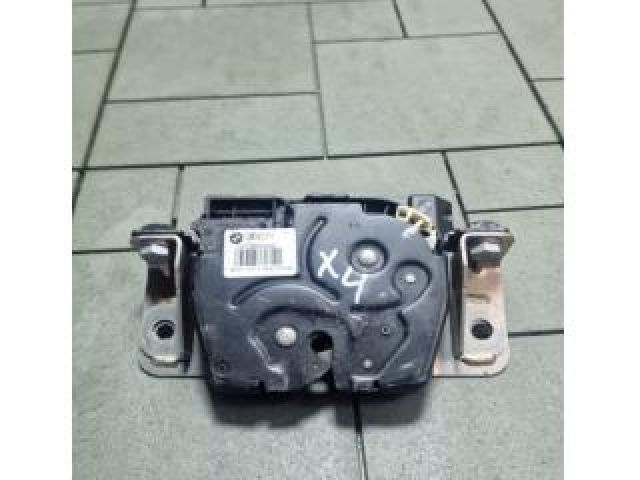 bontott BMW X4 Csomagtérajtó Zárszerkezet