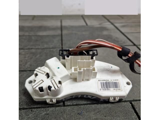 bontott BMW X4 Előtét Ellenállás Fűtőmotor