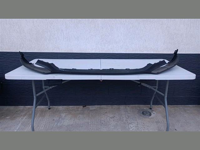 bontott BMW X4 Első Lökhárító Légterelő