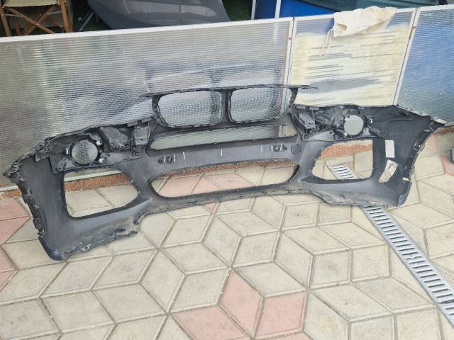 bontott BMW X4 Első Lökhárító (Üresen)