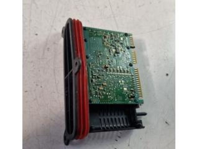 bontott BMW X4 Fényszóró Elektronika