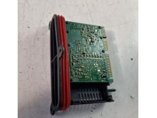 bontott BMW X4 Fényszóró Elektronika