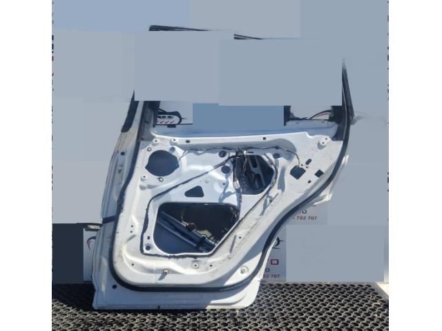 bontott BMW X4 Jobb hátsó Ajtó (Üres lemez)