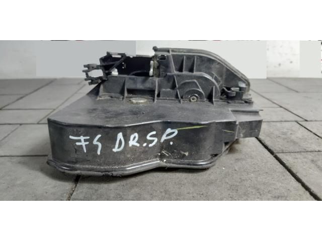 bontott BMW X4 Jobb hátsó Ajtózár