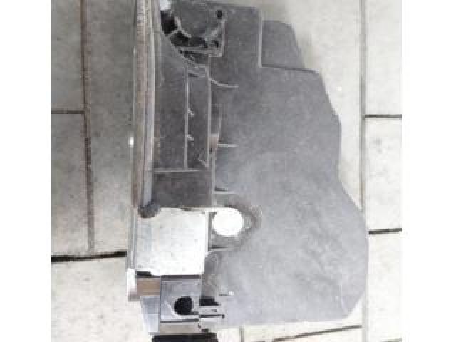 bontott BMW X4 Jobb hátsó Ajtózár