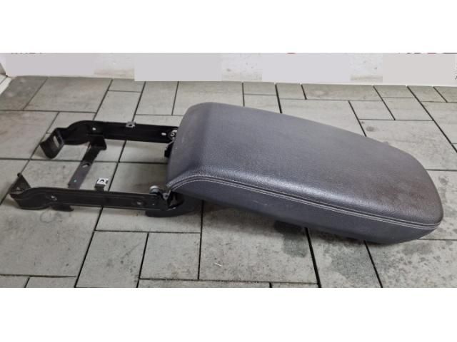 bontott BMW X4 Könyöklő