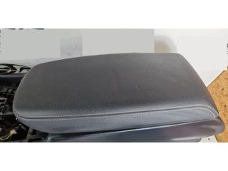 bontott BMW X4 Könyöklő