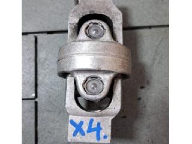 bontott BMW X4 Kormánykardán