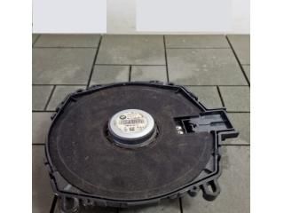 bontott BMW X4 Mélynyomó Hangszóró