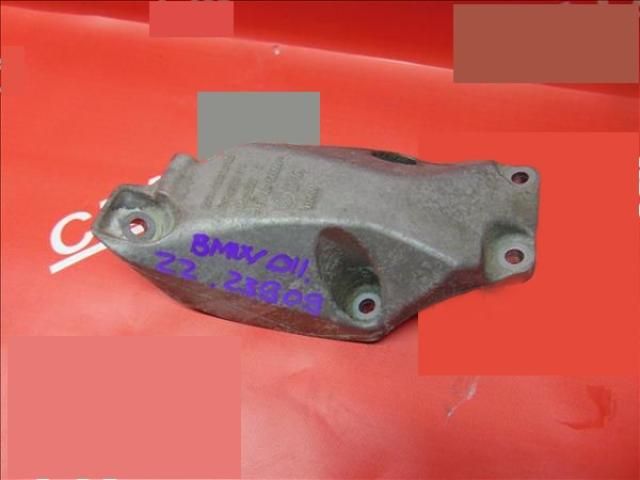 bontott BMW X4 Motor Tartó Bak (Fém)