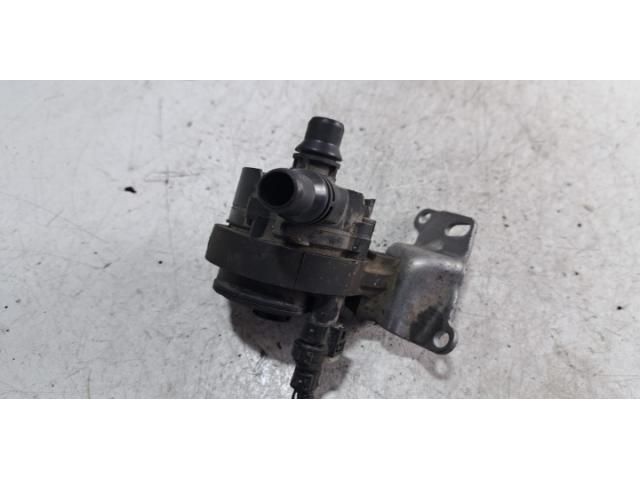 bontott BMW X4 Vízpumpa