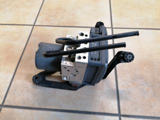 bontott BMW X5 ABS Kocka