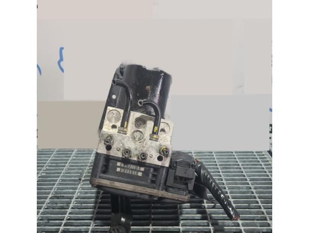 bontott BMW X5 ABS Kocka