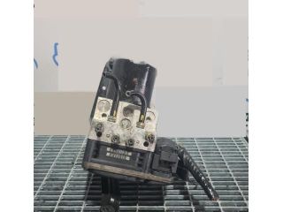 bontott BMW X5 ABS Kocka