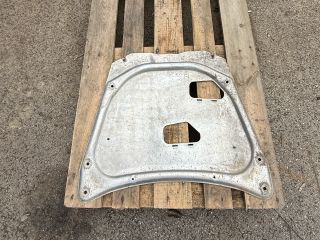 bontott BMW X5 Alsó Motorburkolat