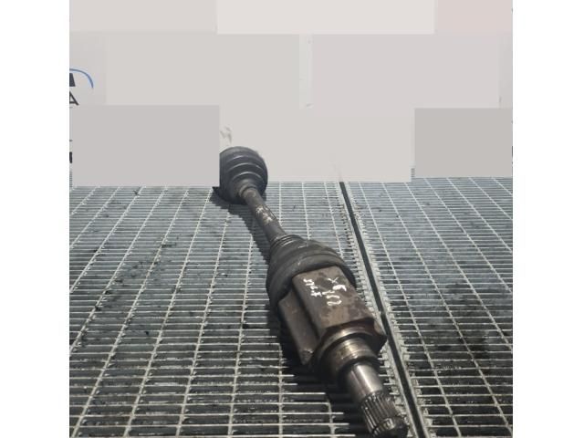 bontott BMW X5 Bal Féltengely