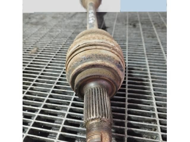 bontott BMW X5 Bal hátsó Féltengely