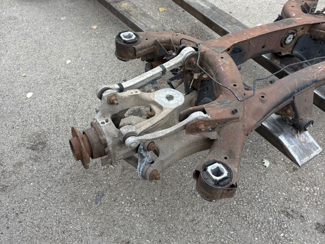 bontott BMW X5 Hátsó Futómű (Részeivel)