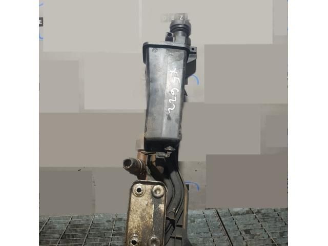 bontott BMW X5 Kiegyenlítő Tartály