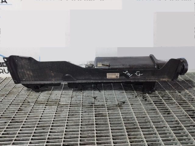 bontott BMW X5 Kiegyenlítő Tartály