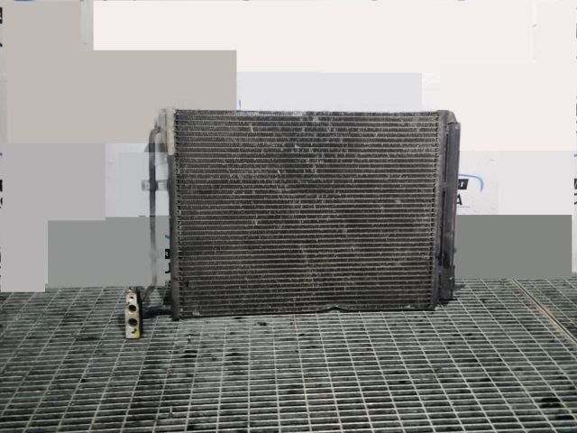 bontott BMW X5 Klímahűtő Radiátor