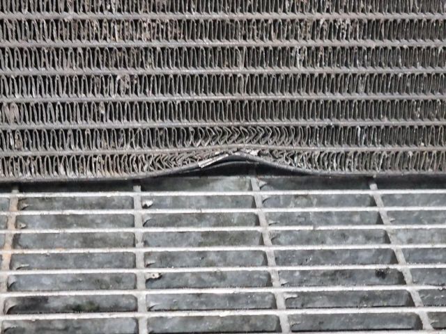 bontott BMW X5 Klímahűtő Radiátor