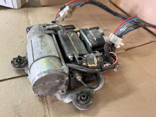 bontott BMW X5 Légkompresszor