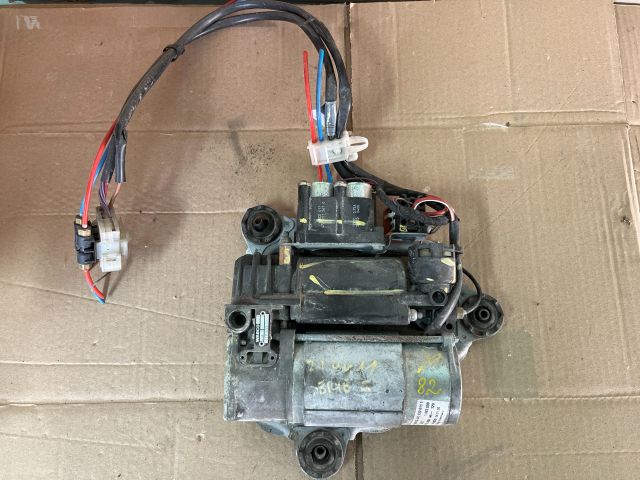 bontott BMW X5 Légkompresszor