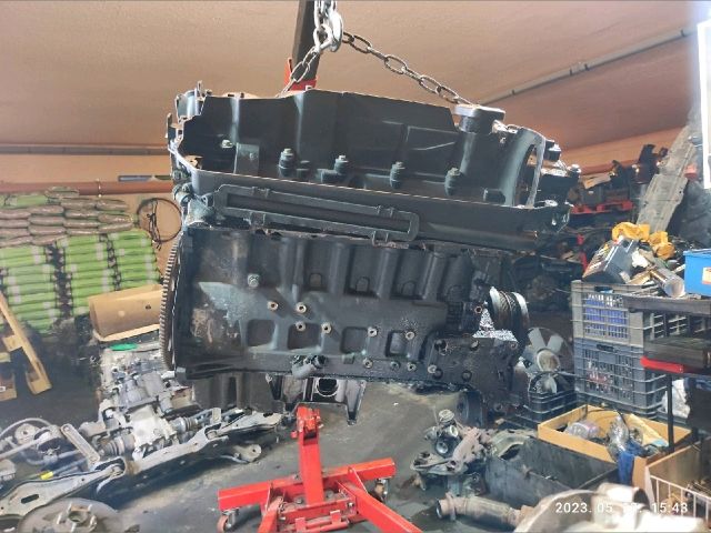 bontott BMW X5 Motor (Fűzött blokk hengerfejjel)