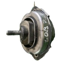 bontott BMW X5 Motor Tartó Bak Jobb