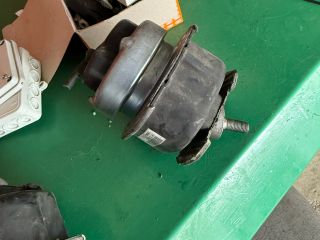 bontott BMW X5 Motor Tartó Bak (Pozíciófüggetlen)