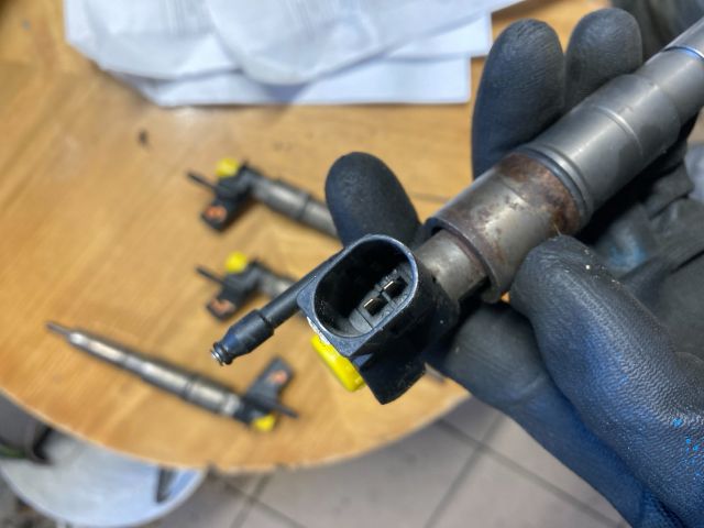 bontott BMW X5 Porlasztó (1 db)