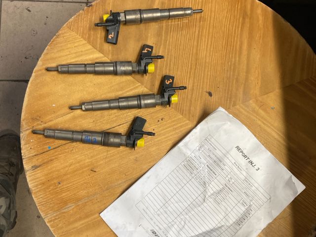 bontott BMW X5 Porlasztó (1 db)