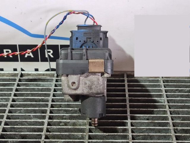 bontott BMW X5 Turbó Vezérlőegység