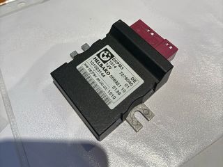 bontott BMW X5 Üzemanyag Szivattyú Relé