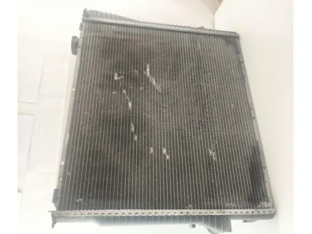 bontott BMW X5 Vízhűtő Radiátor (Nem klímás)