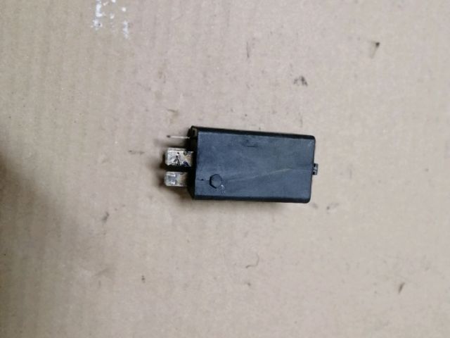 bontott BMW X5 Akkumulátor Relé