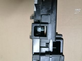 bontott BMW X5 Biztosítéktábla Motortér