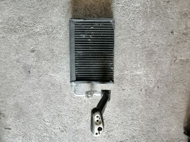 bontott BMW X5 Klímahűtő Radiátor