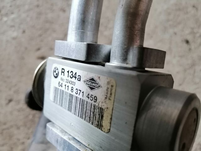 bontott BMW X5 Klímahűtő Radiátor