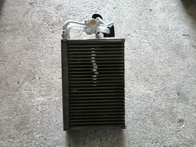 bontott BMW X5 Klímahűtő Radiátor