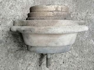 bontott BMW X5 Motor Tartó Bak Jobb