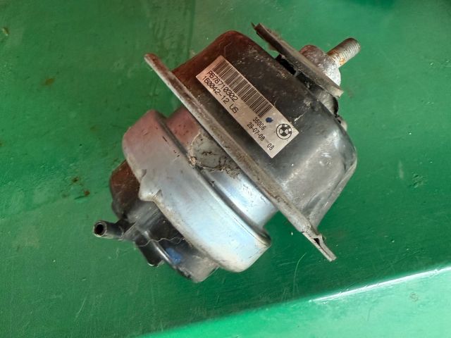 bontott BMW X5 Motor Tartó Bak (Pozíciófüggetlen)