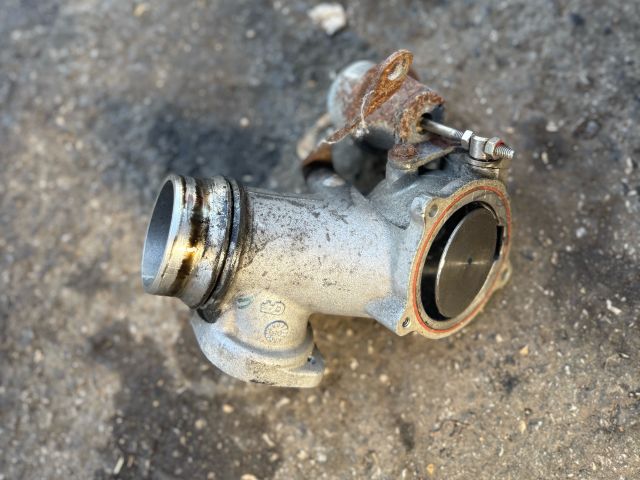 bontott BMW X5 Turbó Vákum Szelep