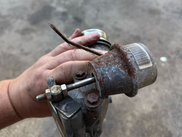 bontott BMW X5 Turbó Vákum Szelep