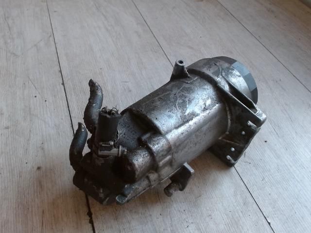 bontott BMW X5 Olajszűrő Ház