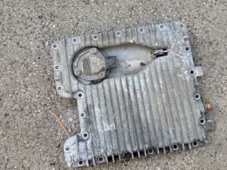 bontott BMW X5 Olajteknő