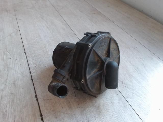 bontott BMW X5 Szekunder Levegő Szivattyú